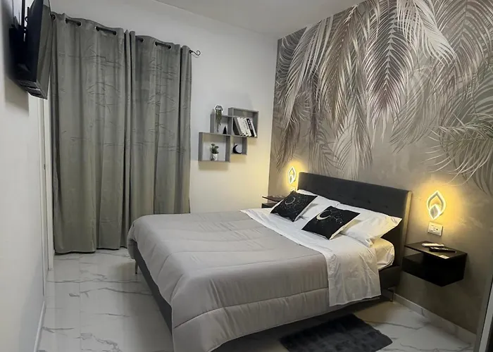 فندق مبيت وإفطار Stella ساليرنو